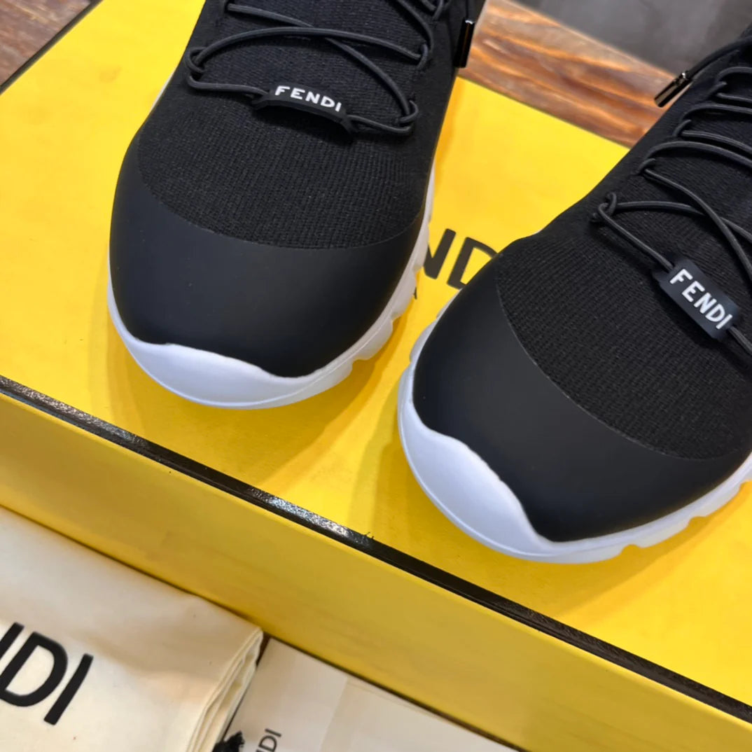 FENDI SNEAKER