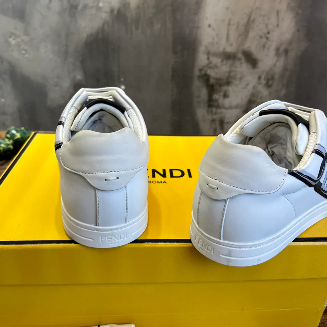 FENDI SNEAKER