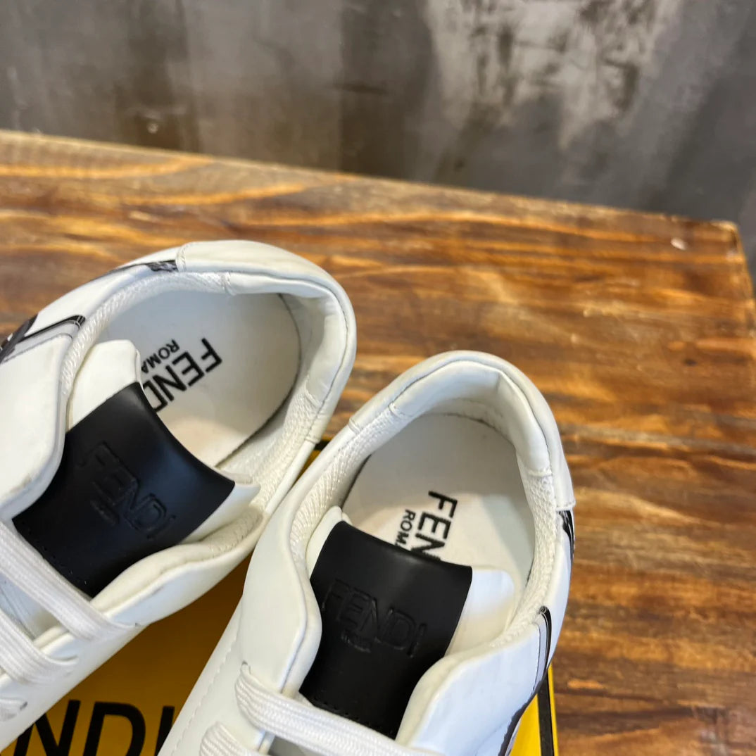 FENDI SNEAKER