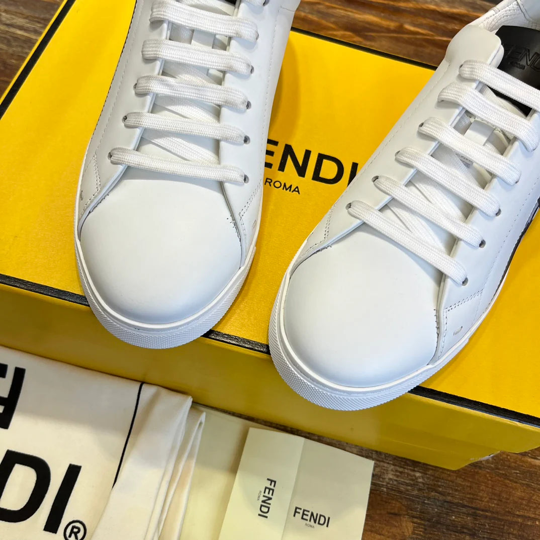 FENDI SNEAKER