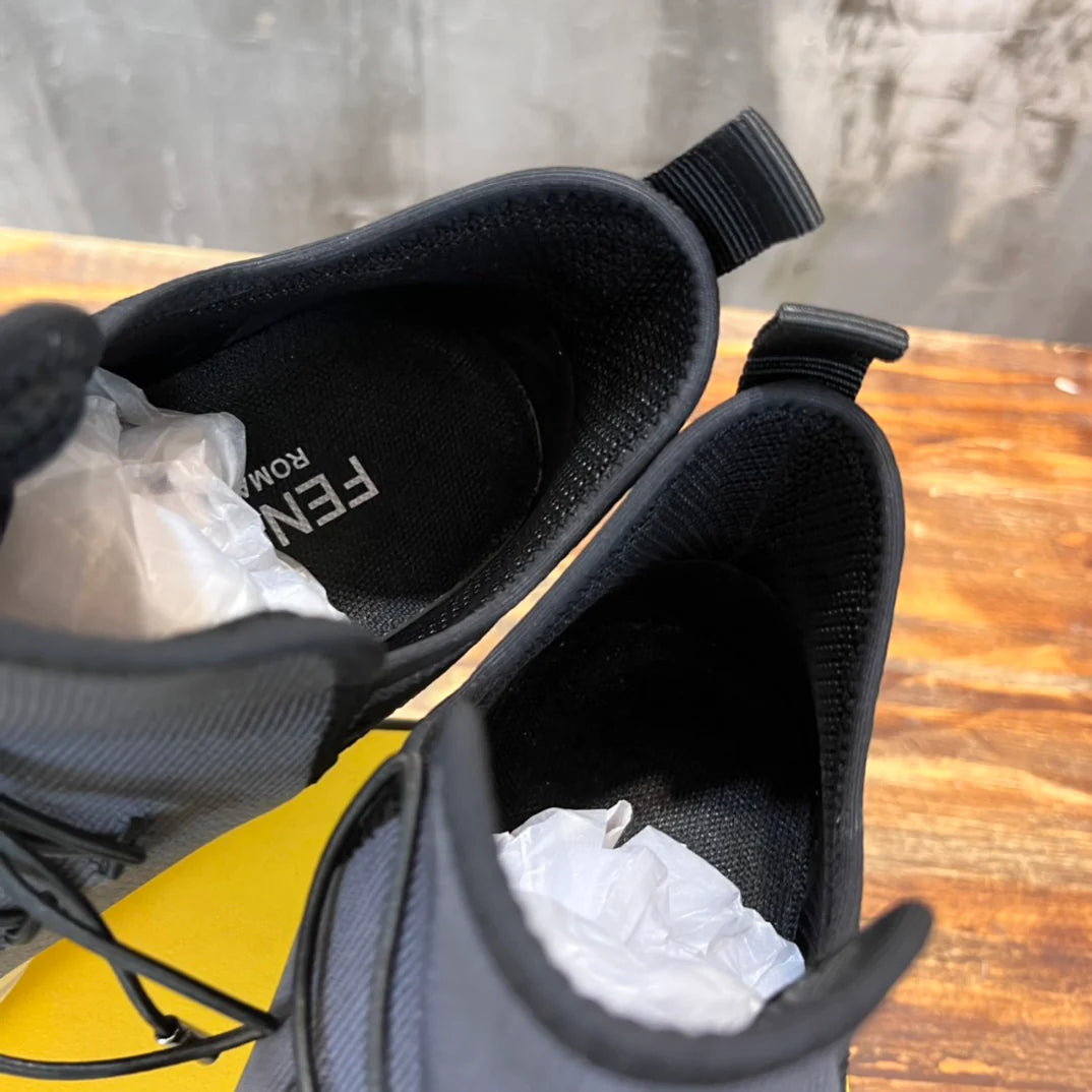 FENDI SNEAKER