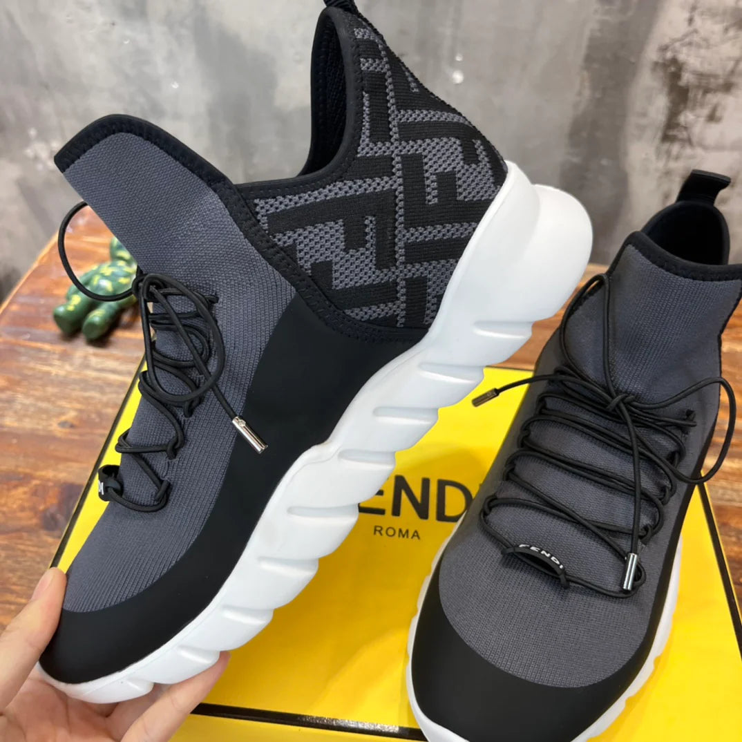 FENDI SNEAKER