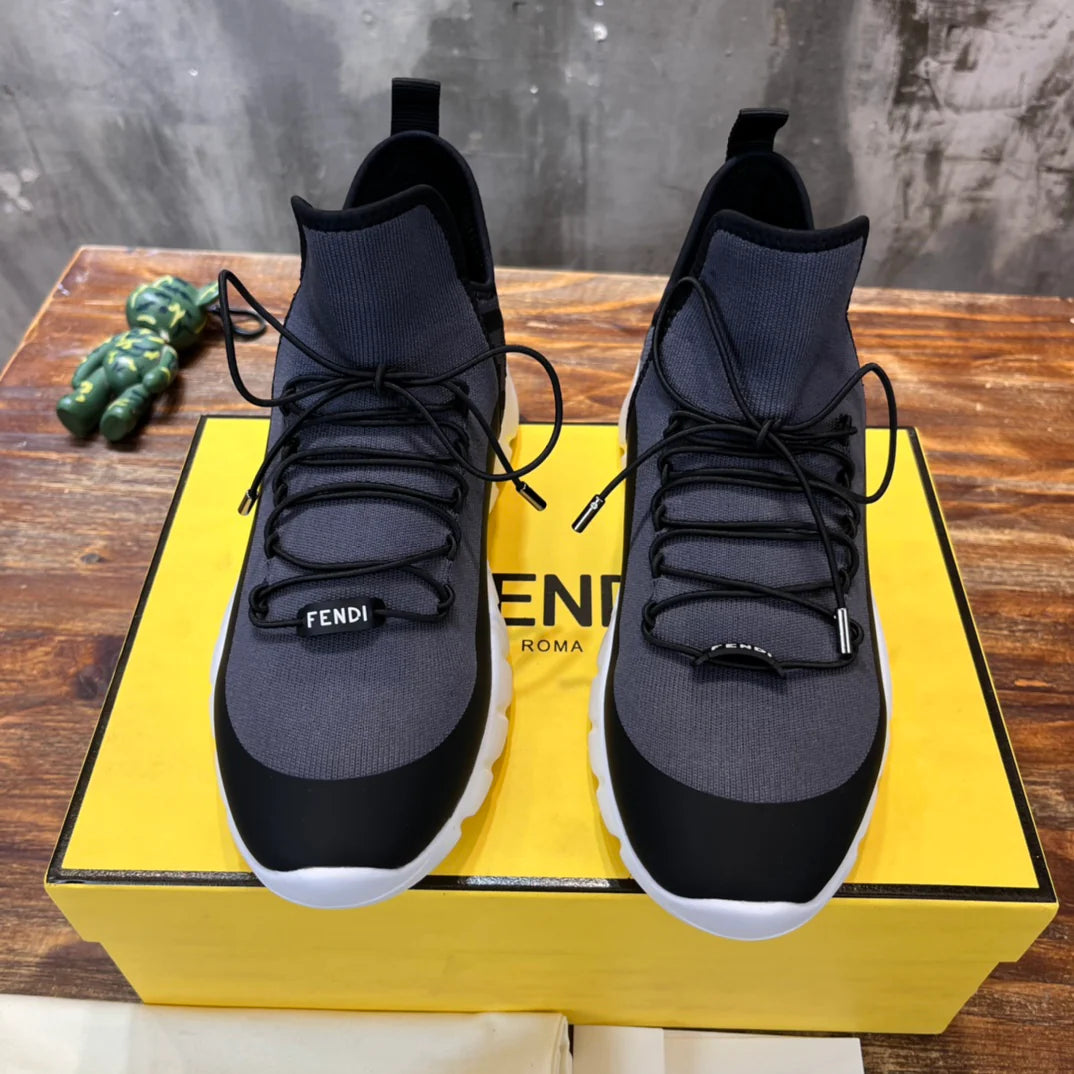 FENDI SNEAKER