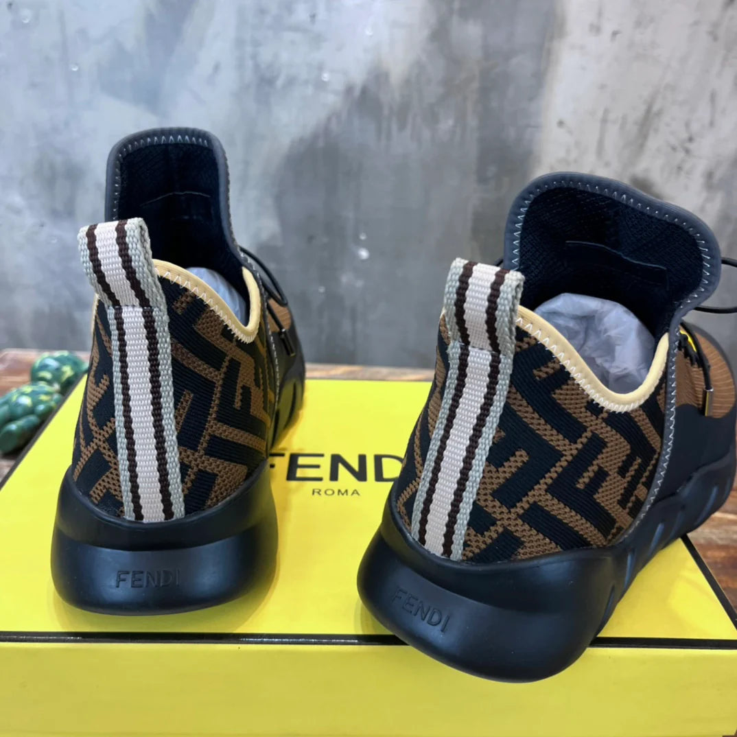 FENDI SNEAKER