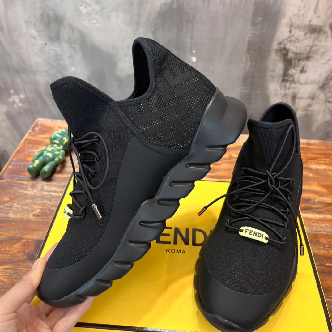 FENDI SNEAKER