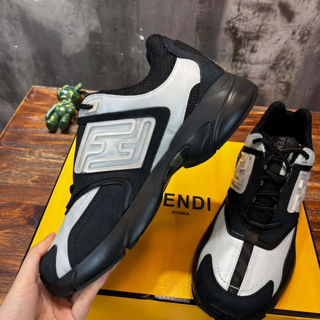 FENDI SNEAKER