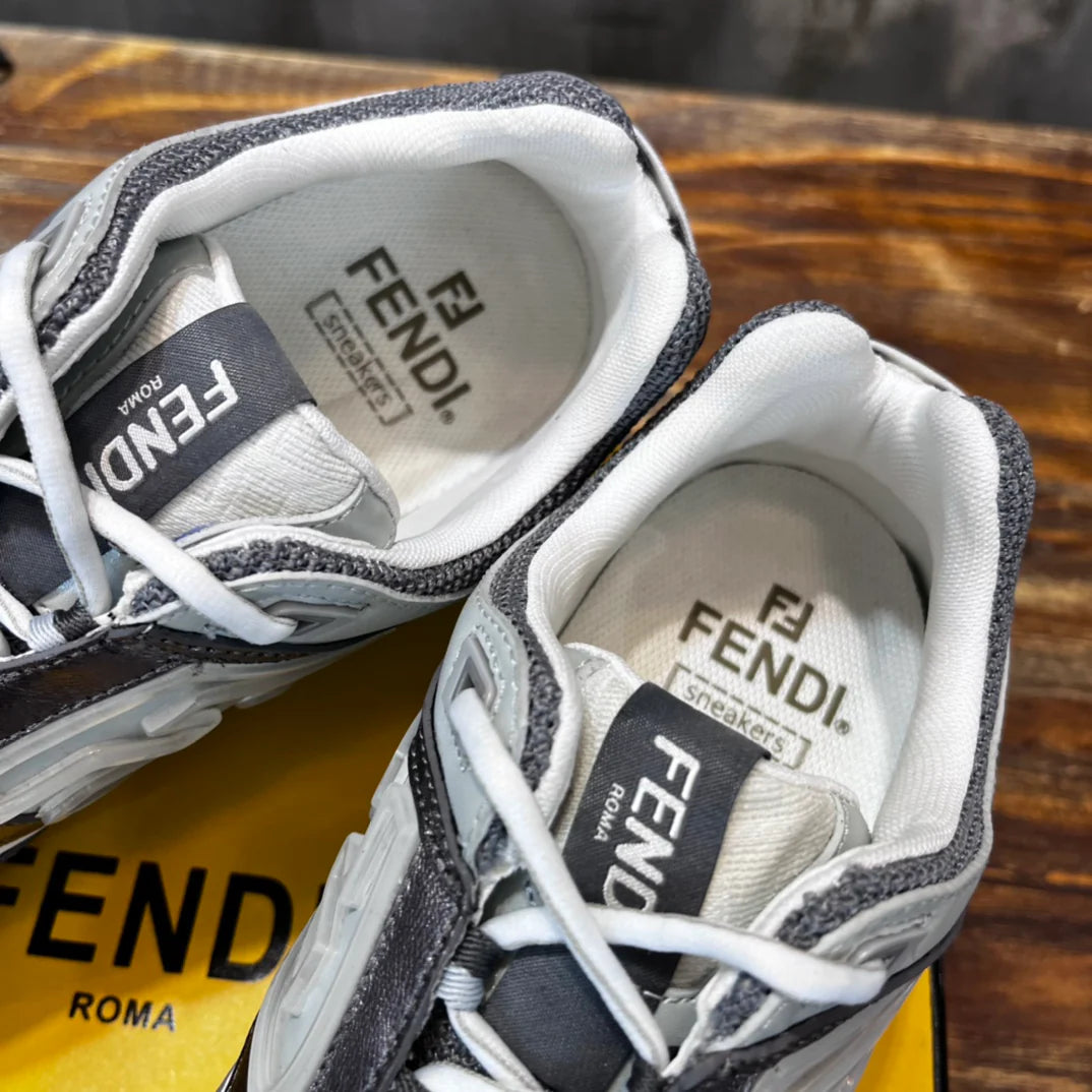 FENDI SNEAKER