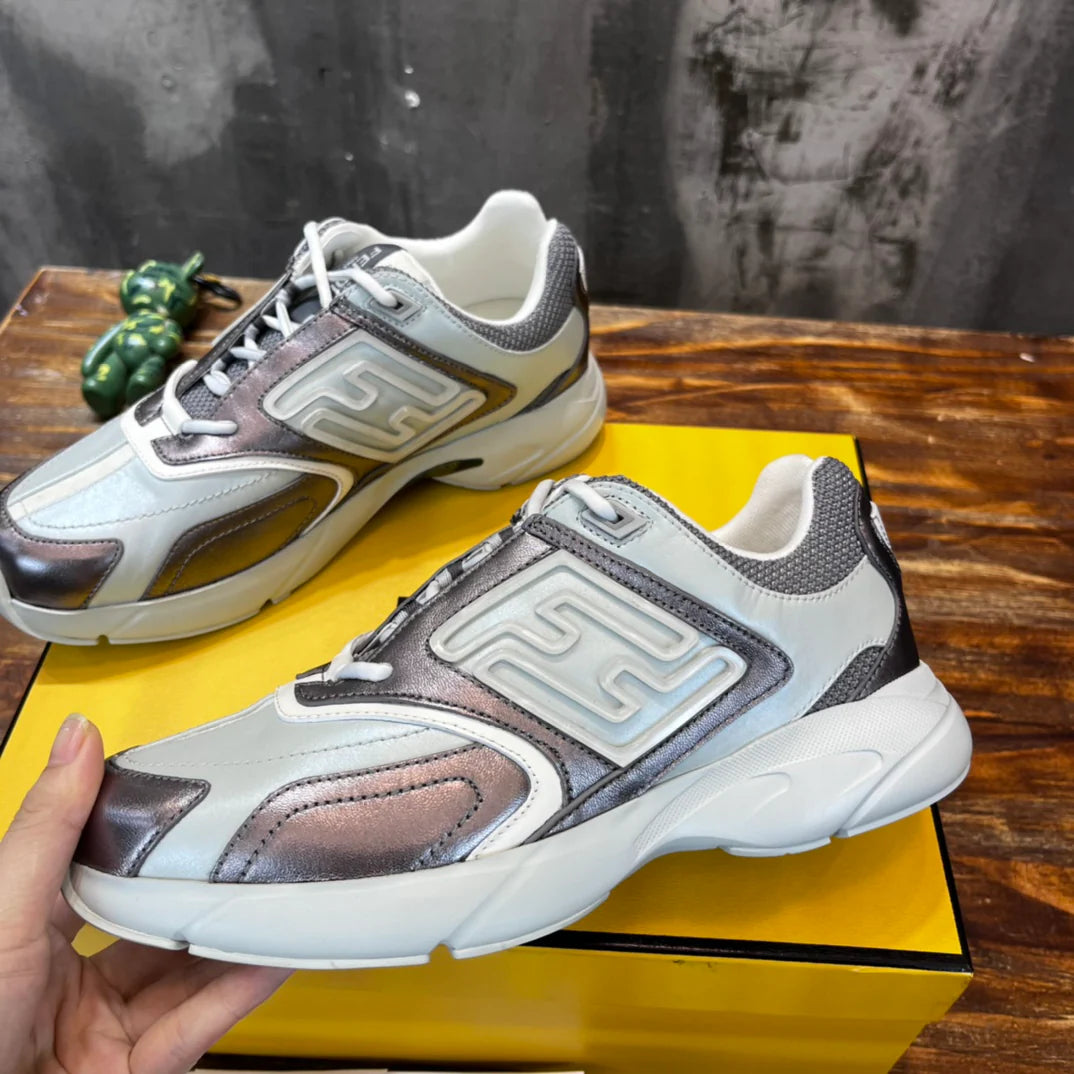 FENDI SNEAKER