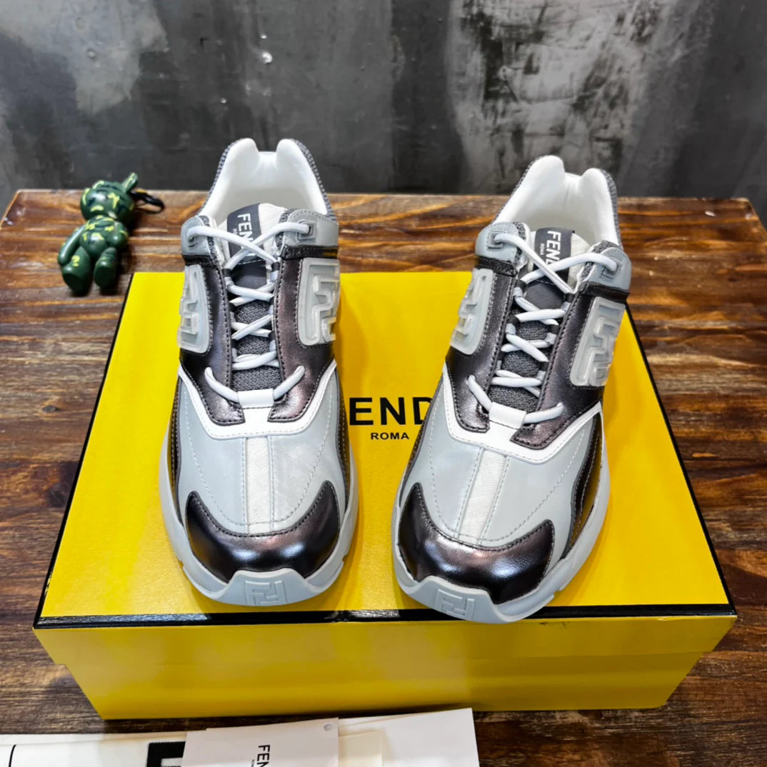 FENDI SNEAKER
