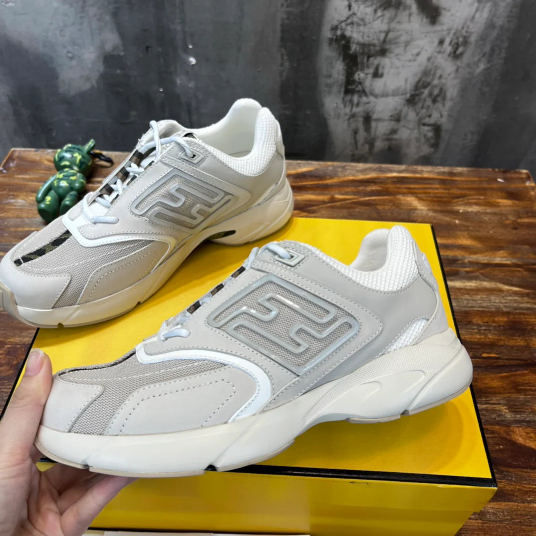 FENDI SNEAKER