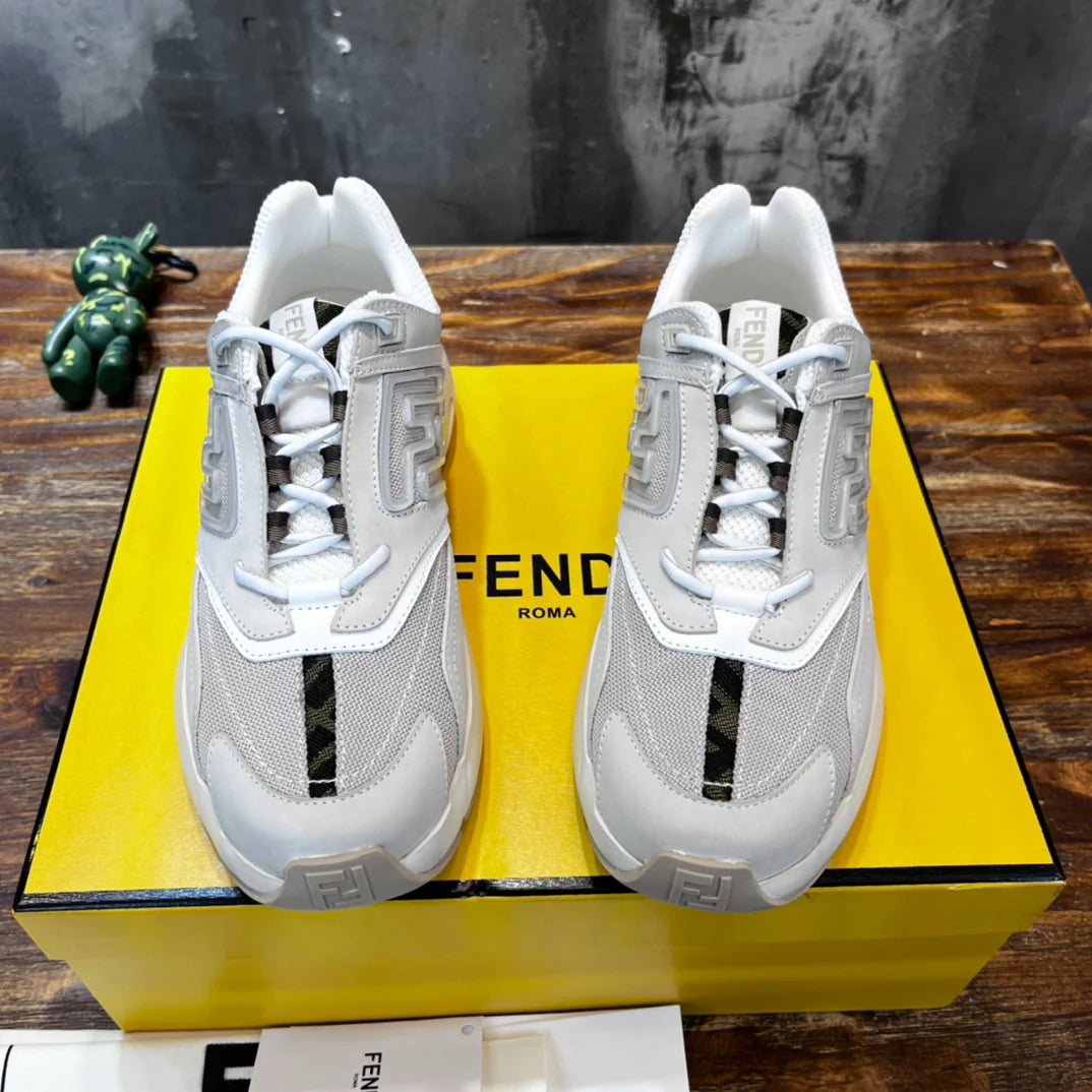 FENDI SNEAKER