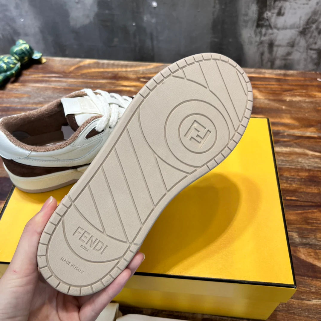 FENDI SNEAKER