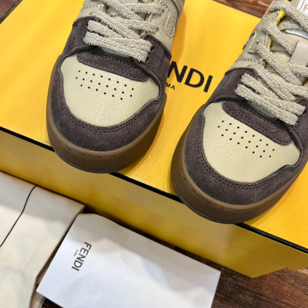 FENDI SNEAKER