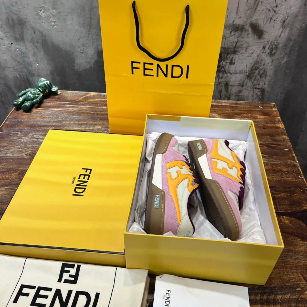 FENDI SNEAKER