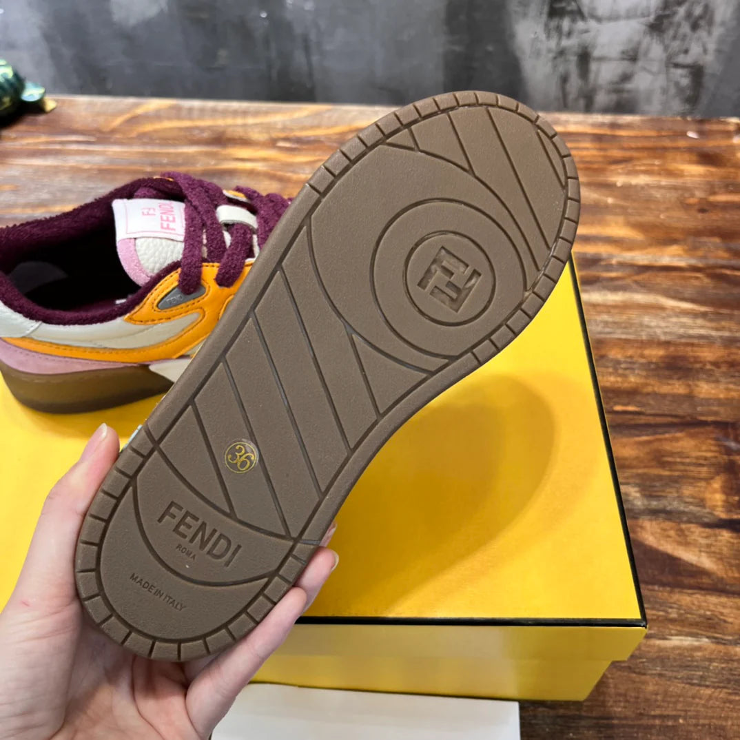 FENDI SNEAKER