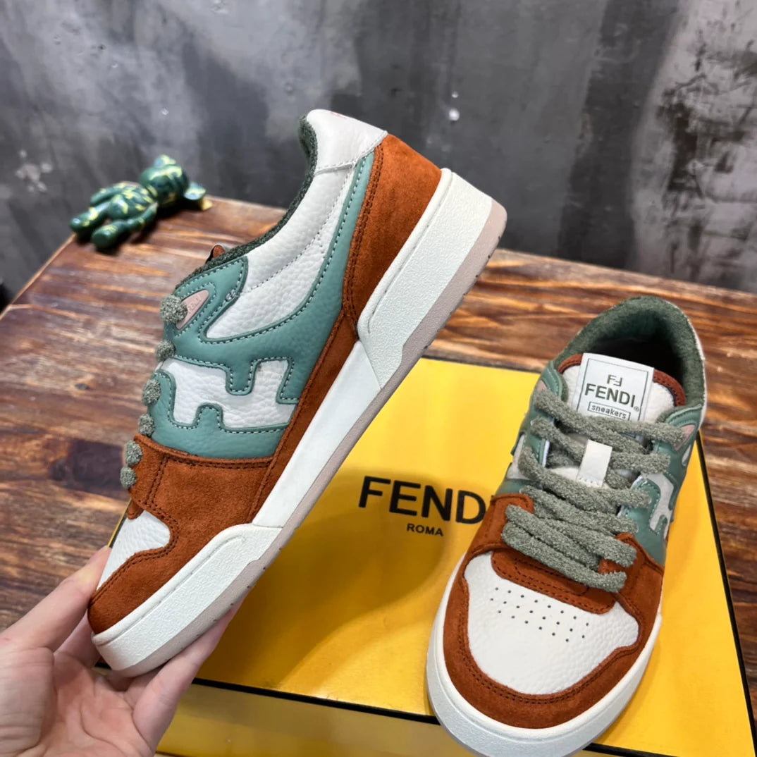 FENDI SNEAKER