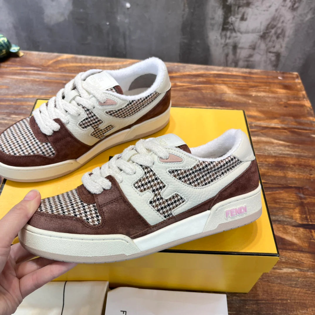 FENDI SNEAKER