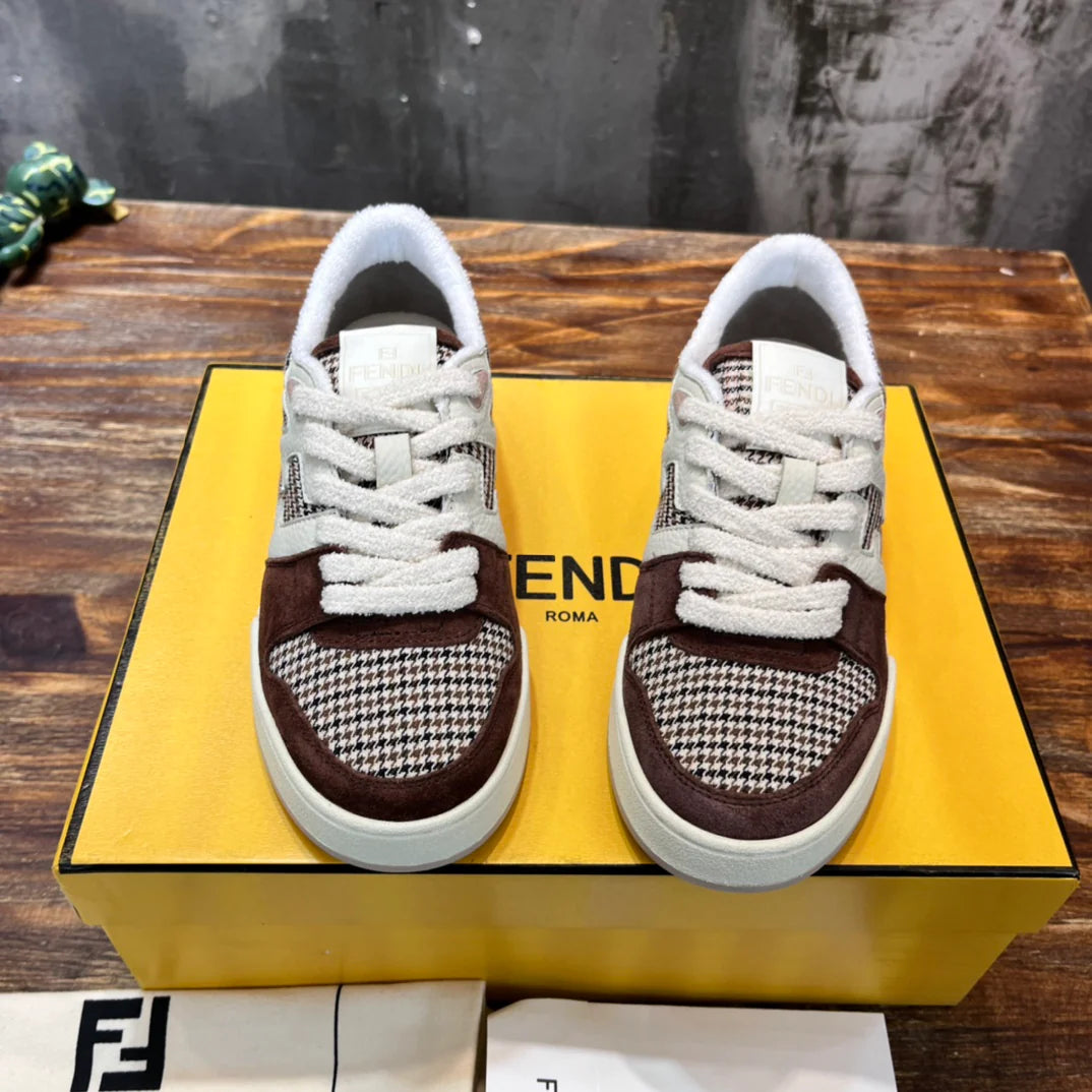 FENDI SNEAKER