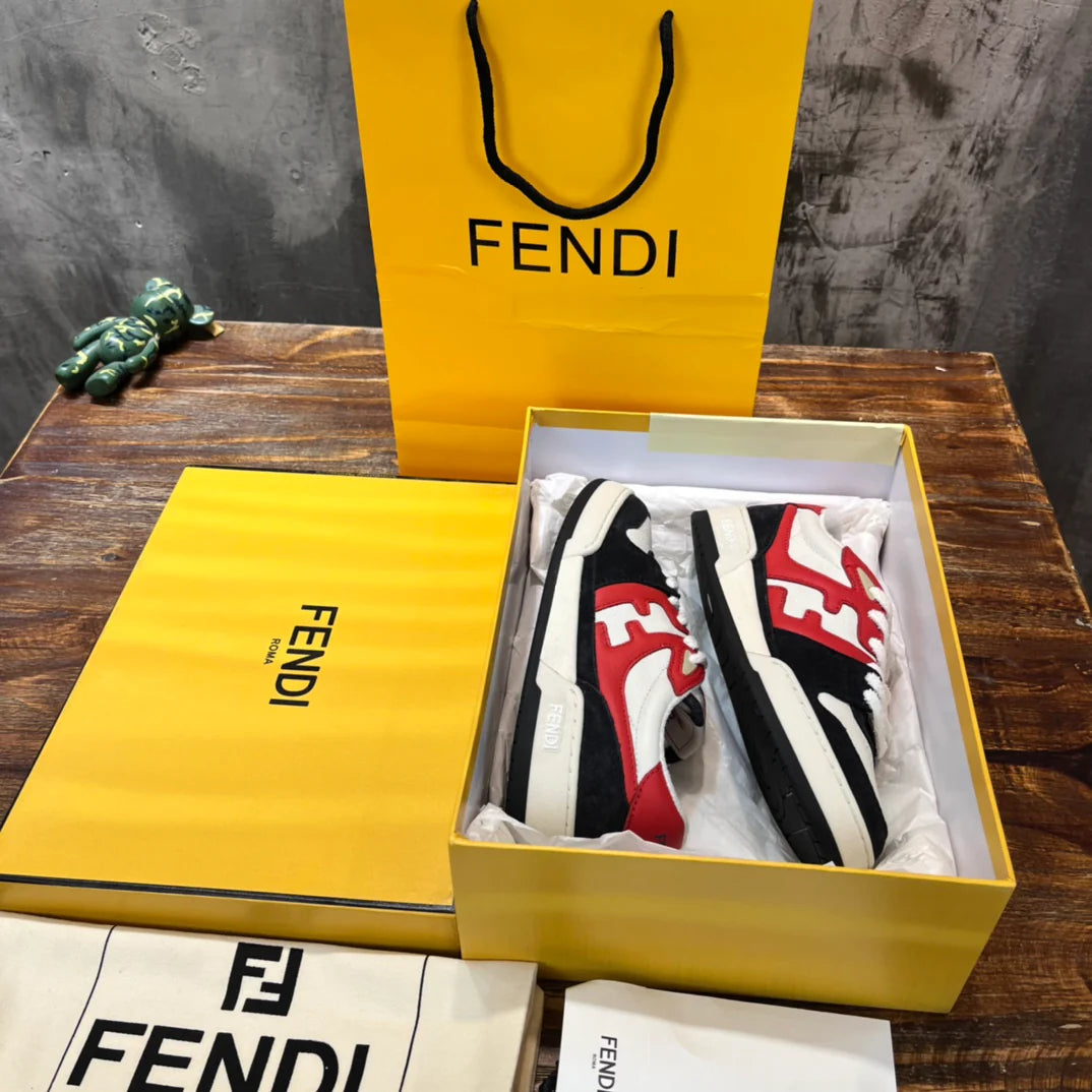 FENDI SNEAKER