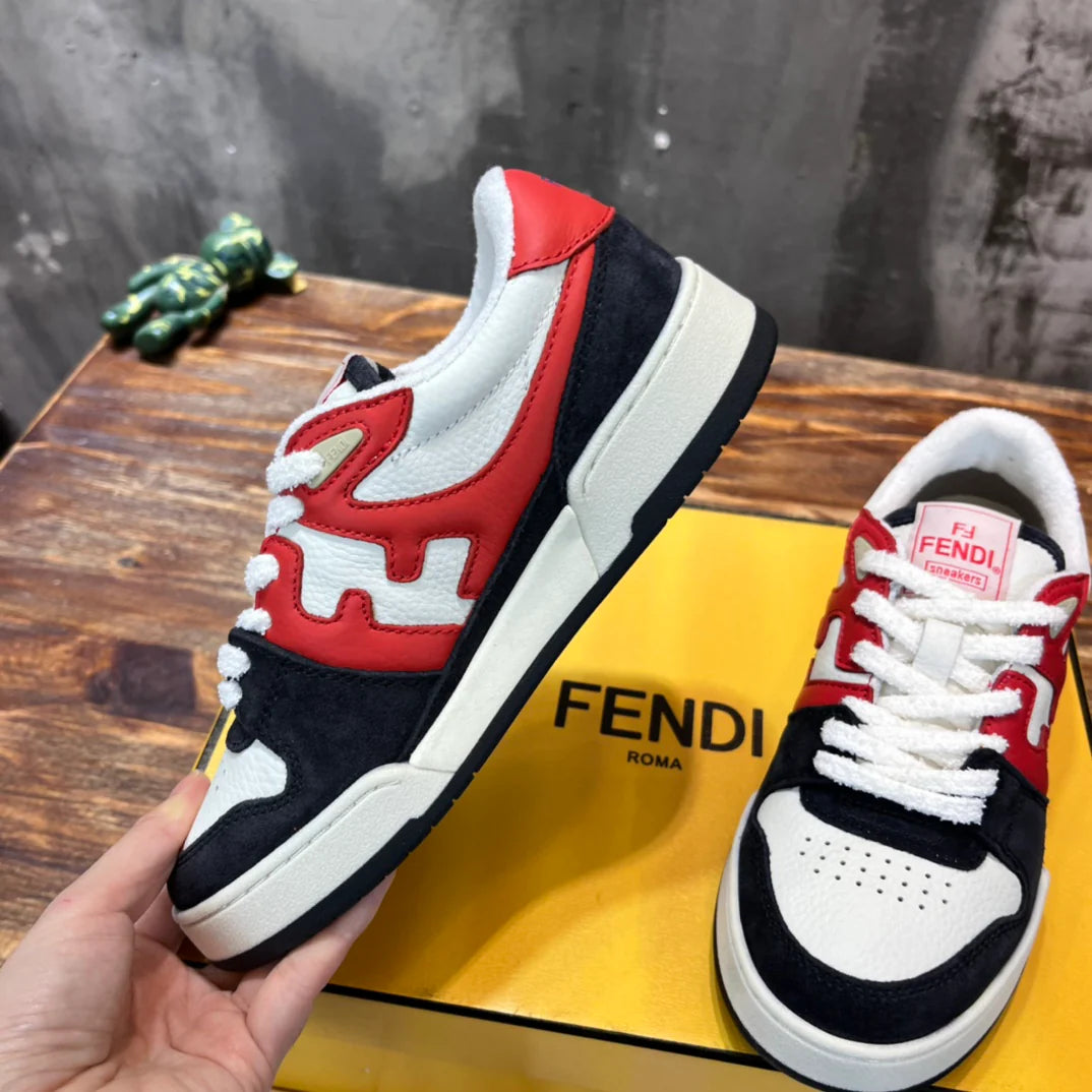 FENDI SNEAKER