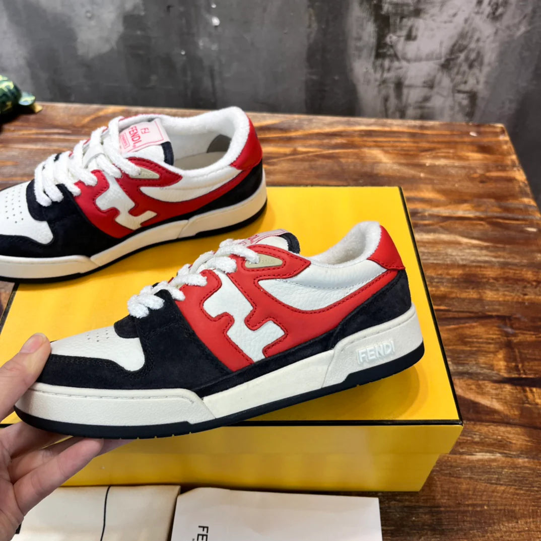 FENDI SNEAKER