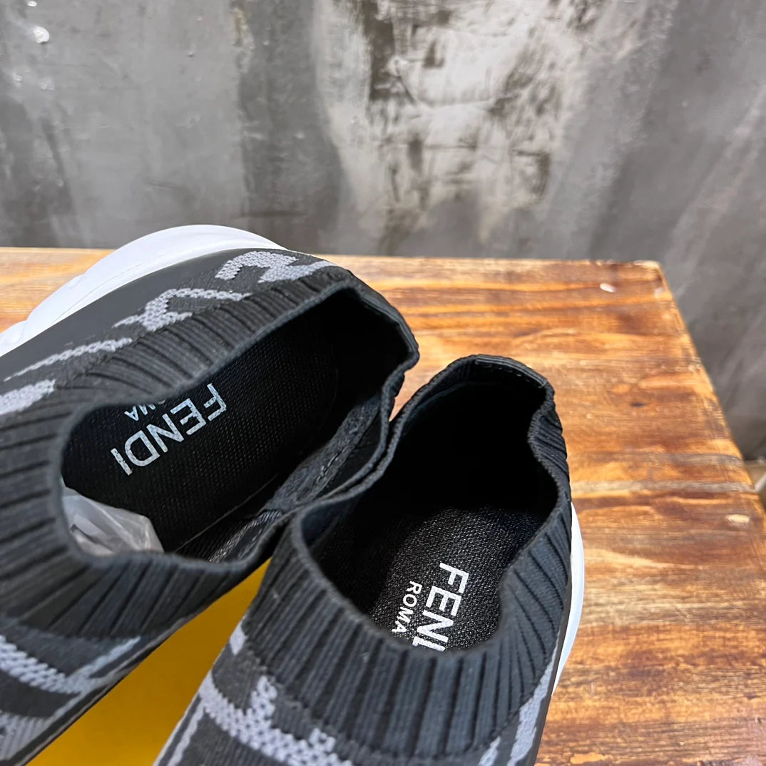 FENDI SNEAKER