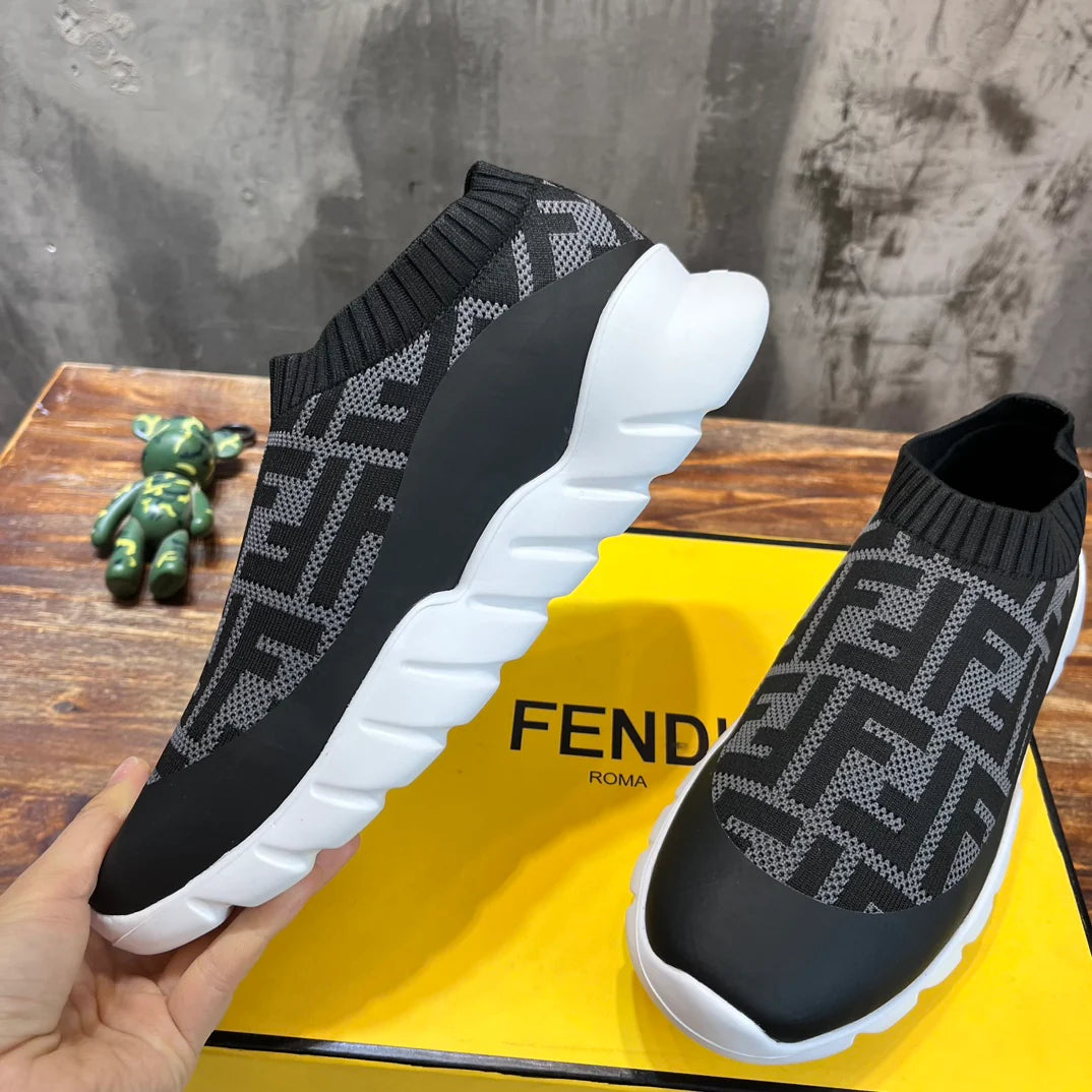 FENDI SNEAKER