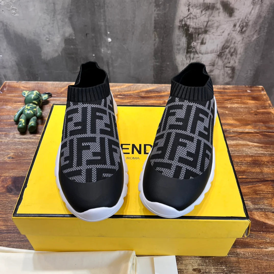 FENDI SNEAKER