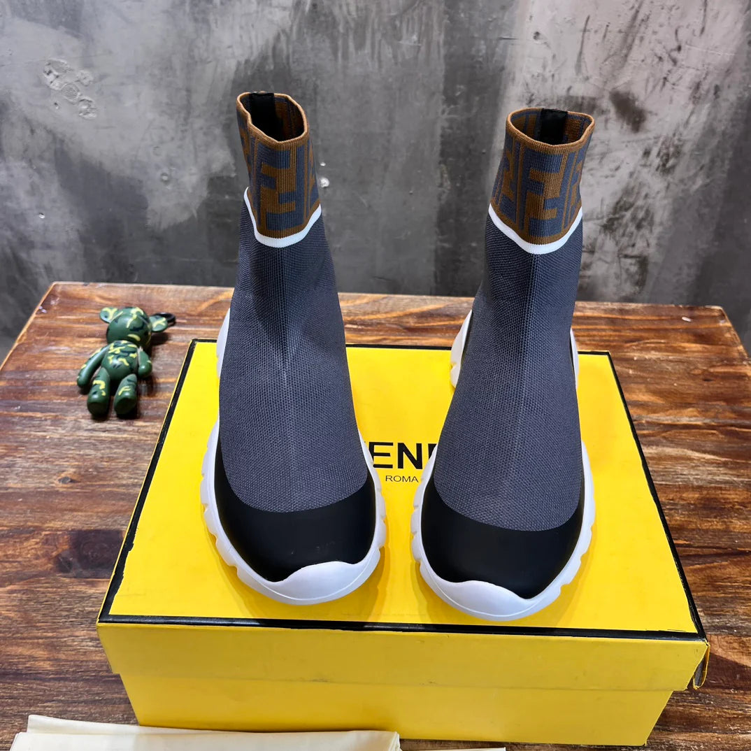 FENDI SNEAKER