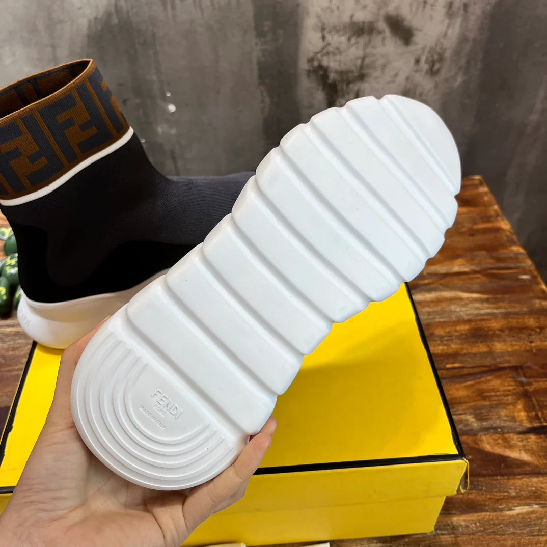 FENDI SNEAKER