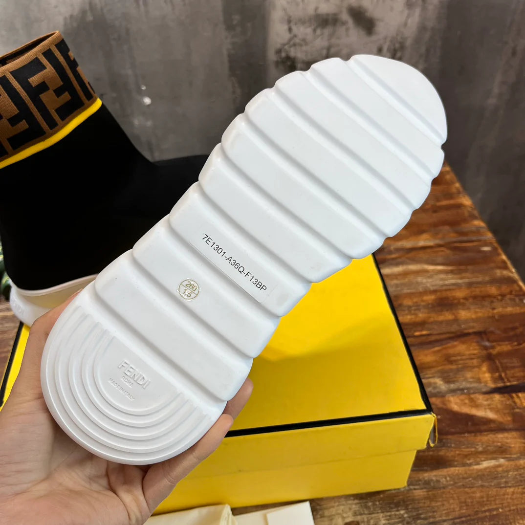 FENDI SNEAKER