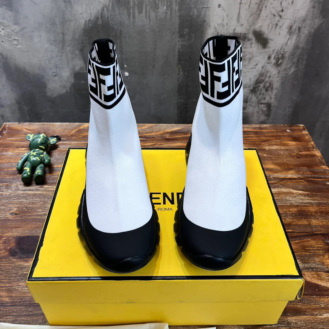 FENDI SNEAKER