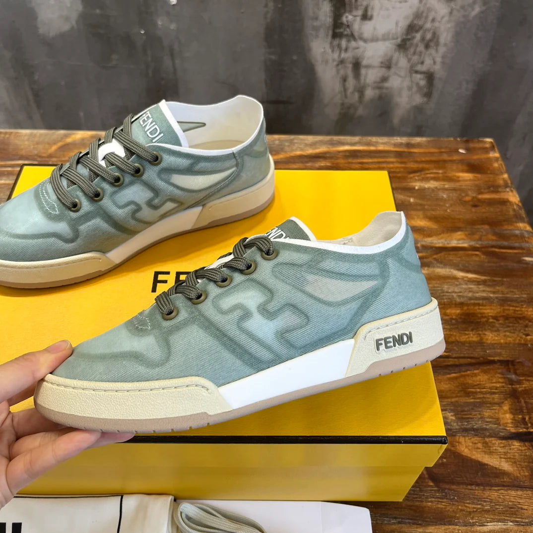 FENDI SNEAKER