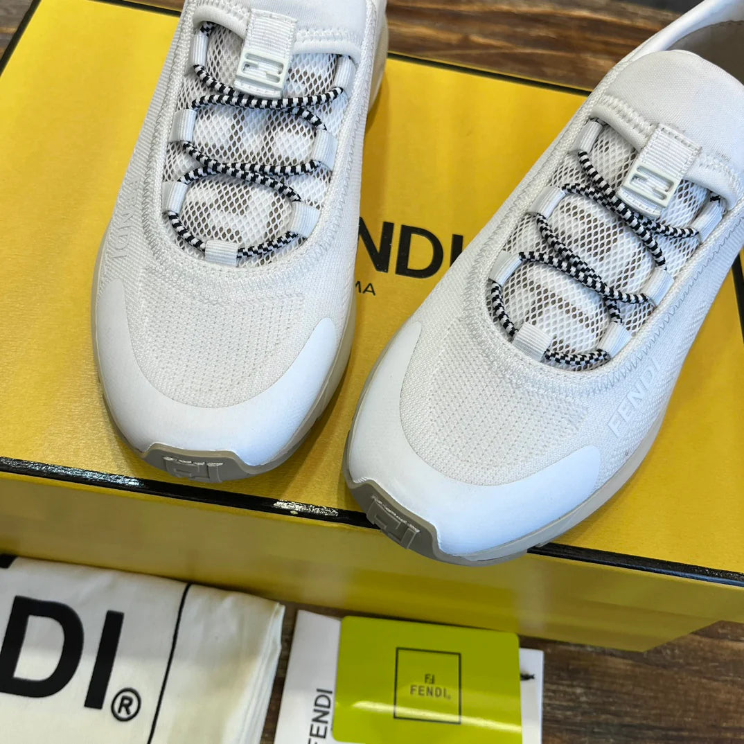 FENDI SNEAKER