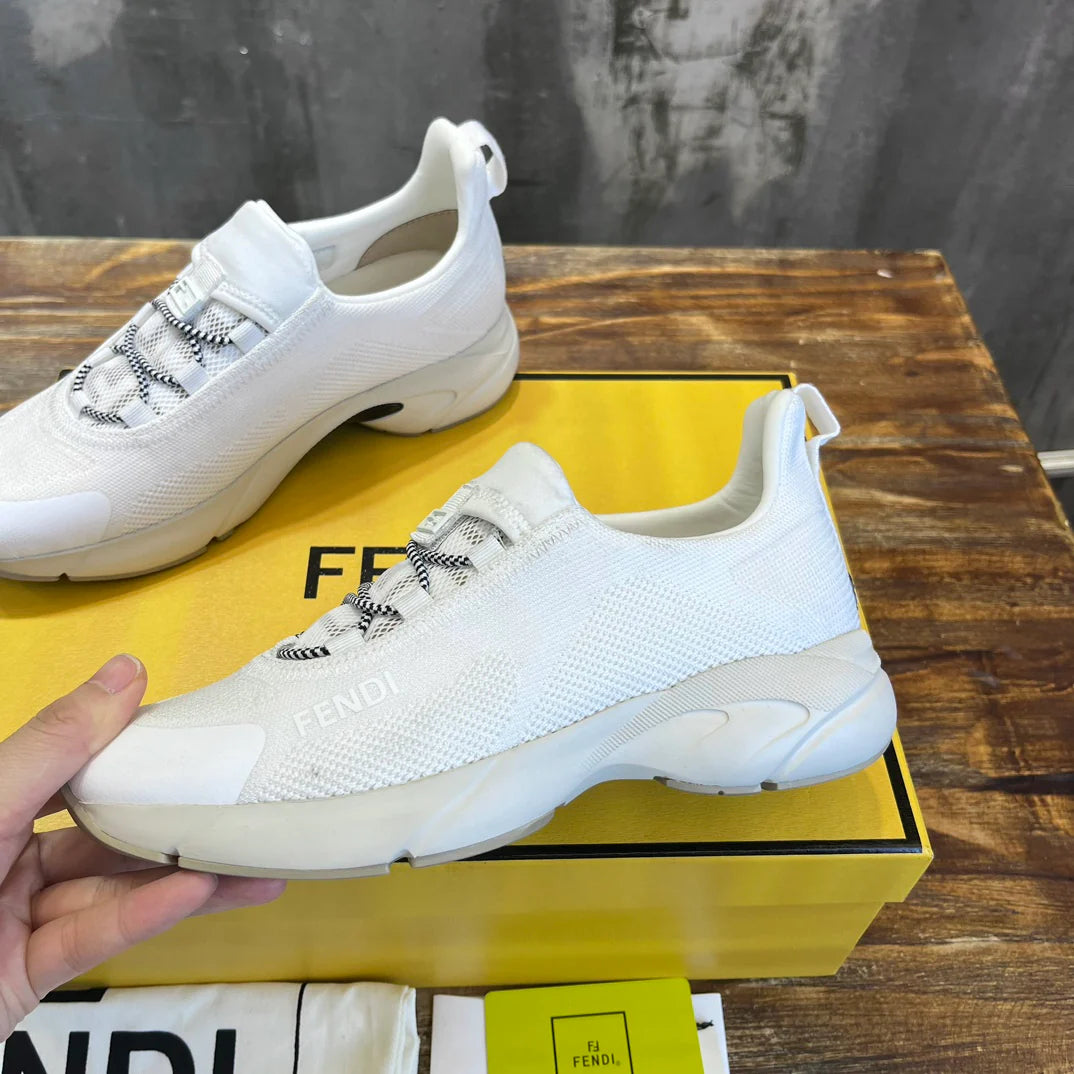 FENDI SNEAKER