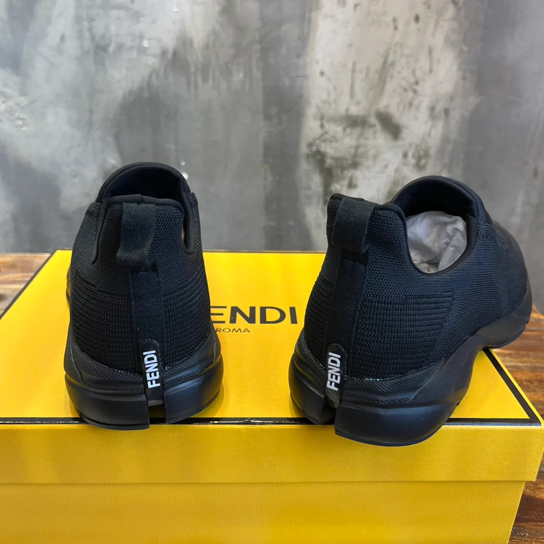 FENDI SNEAKER