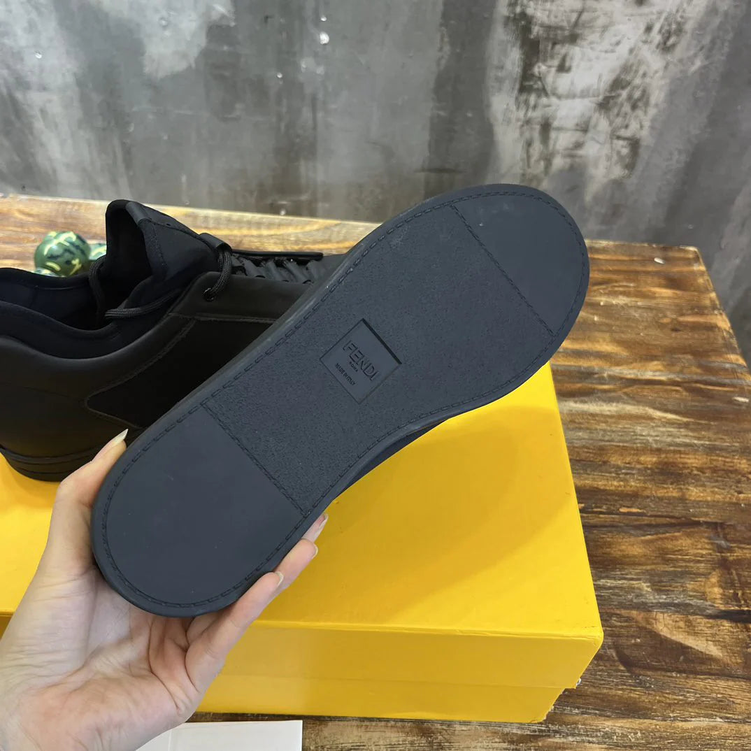 FENDI SNEAKER