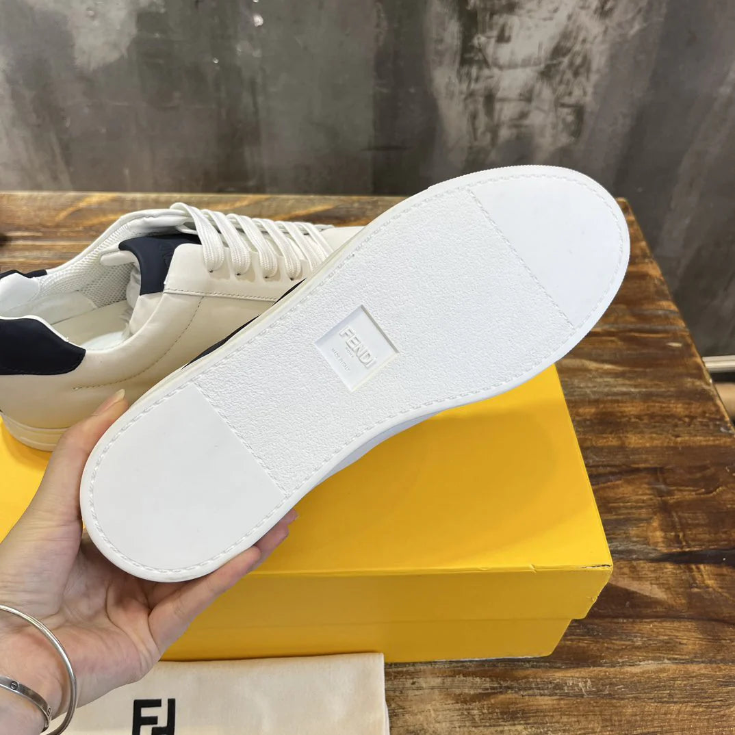 FENDI SNEAKER