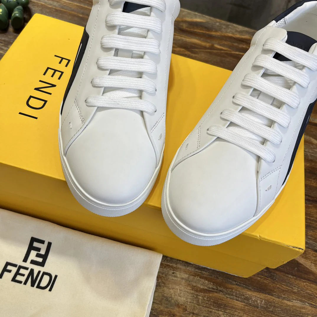 FENDI SNEAKER