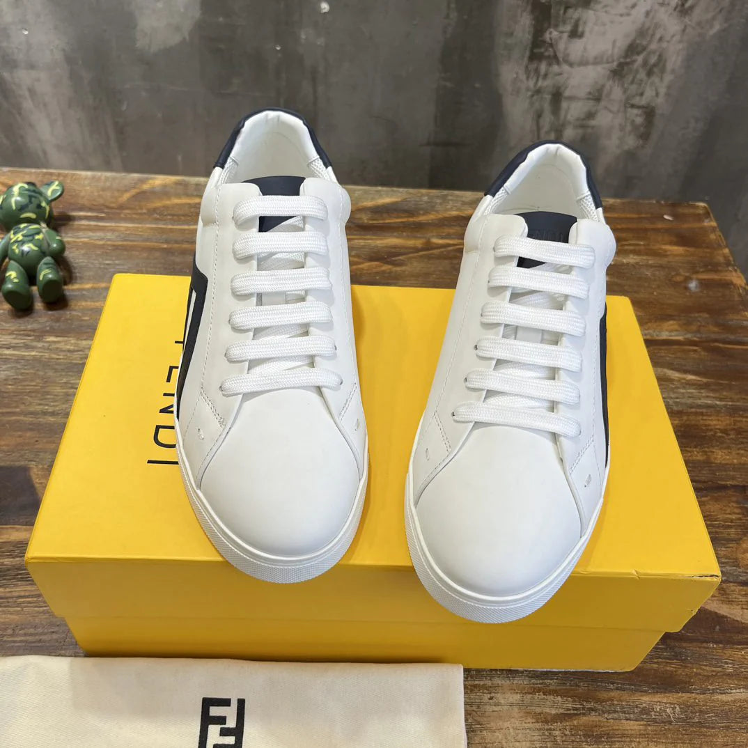 FENDI SNEAKER
