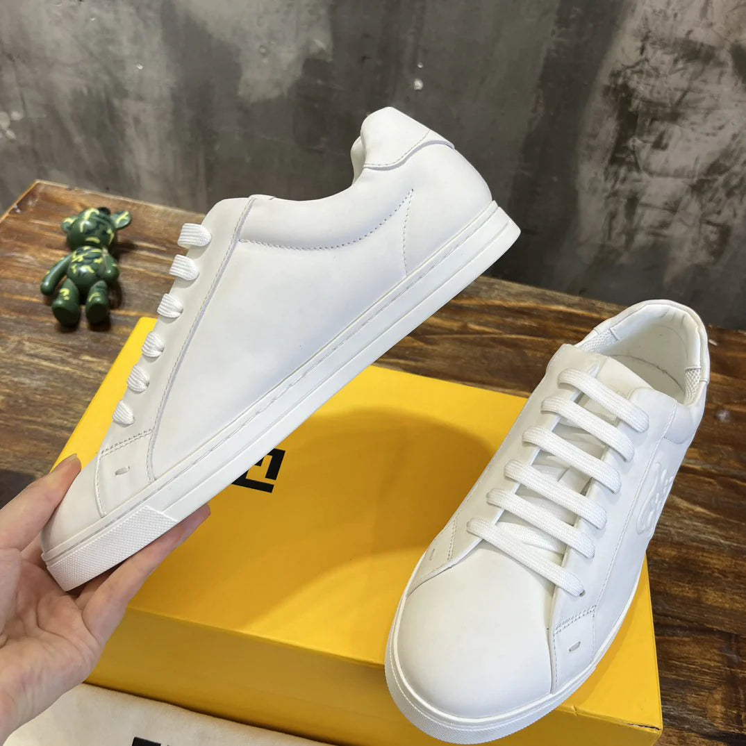 FENDI SNEAKER