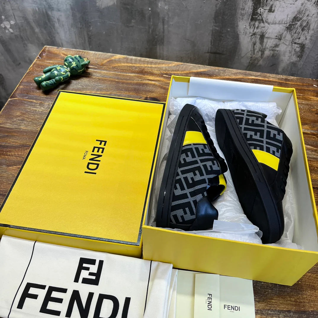 FENDI SNEAKER