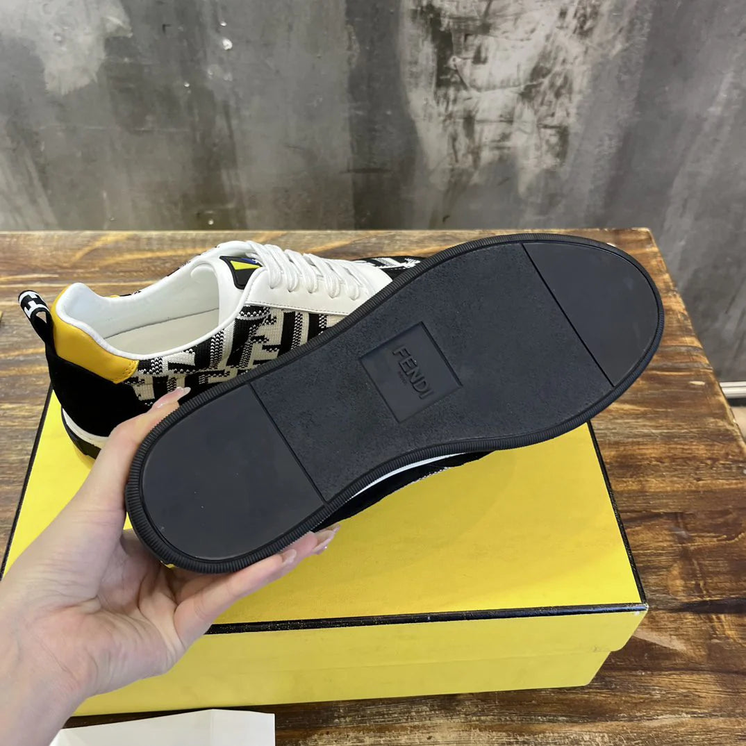 FENDI SNEAKER