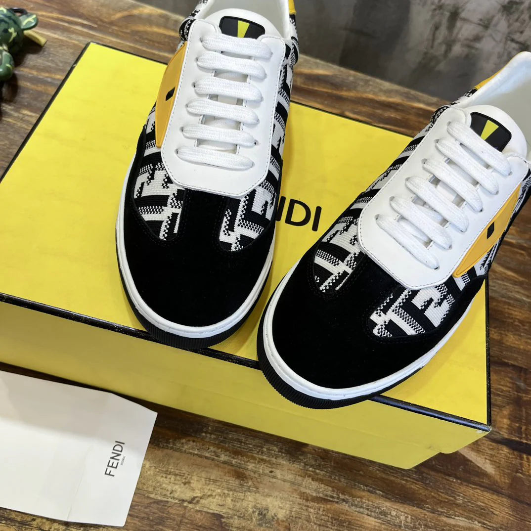 FENDI SNEAKER