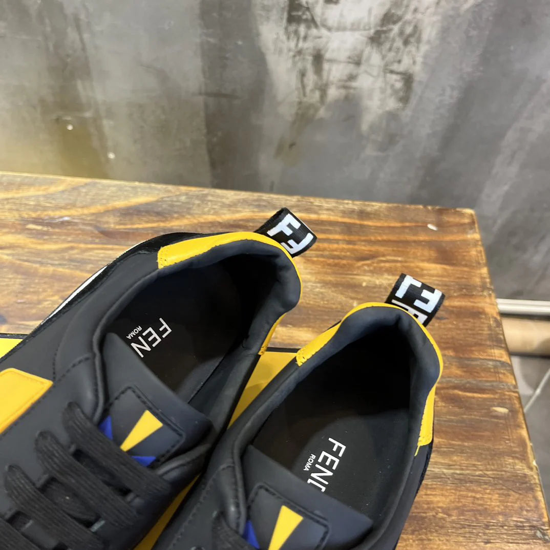 FENDI SNEAKER