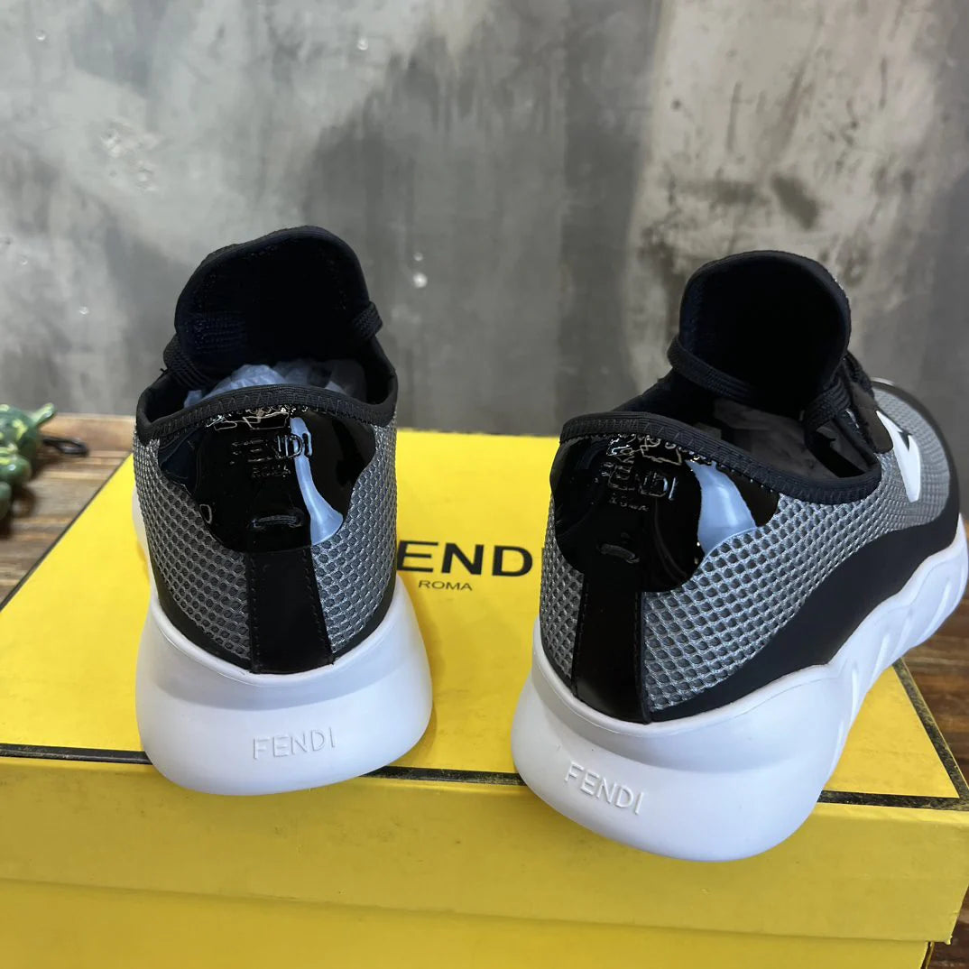 FENDI SNEAKER