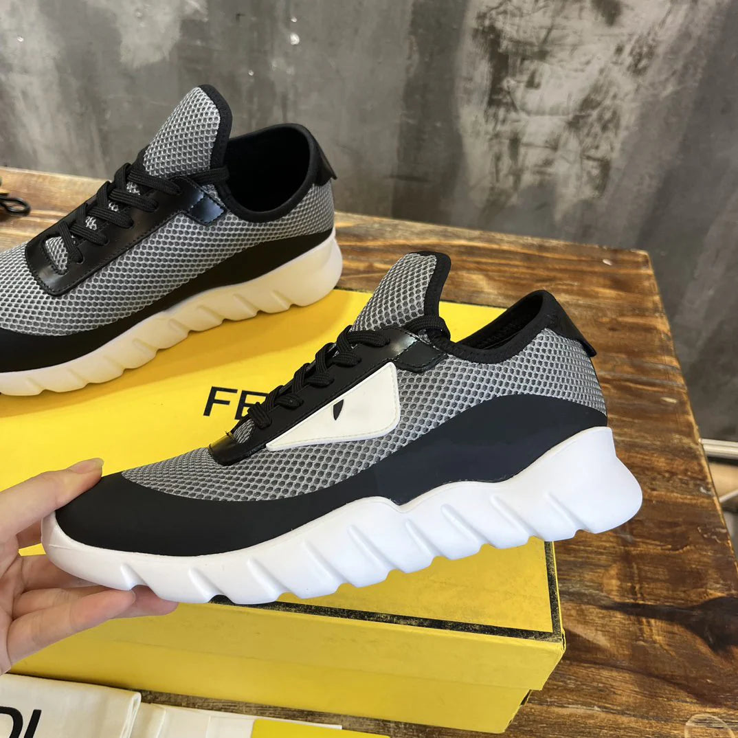 FENDI SNEAKER