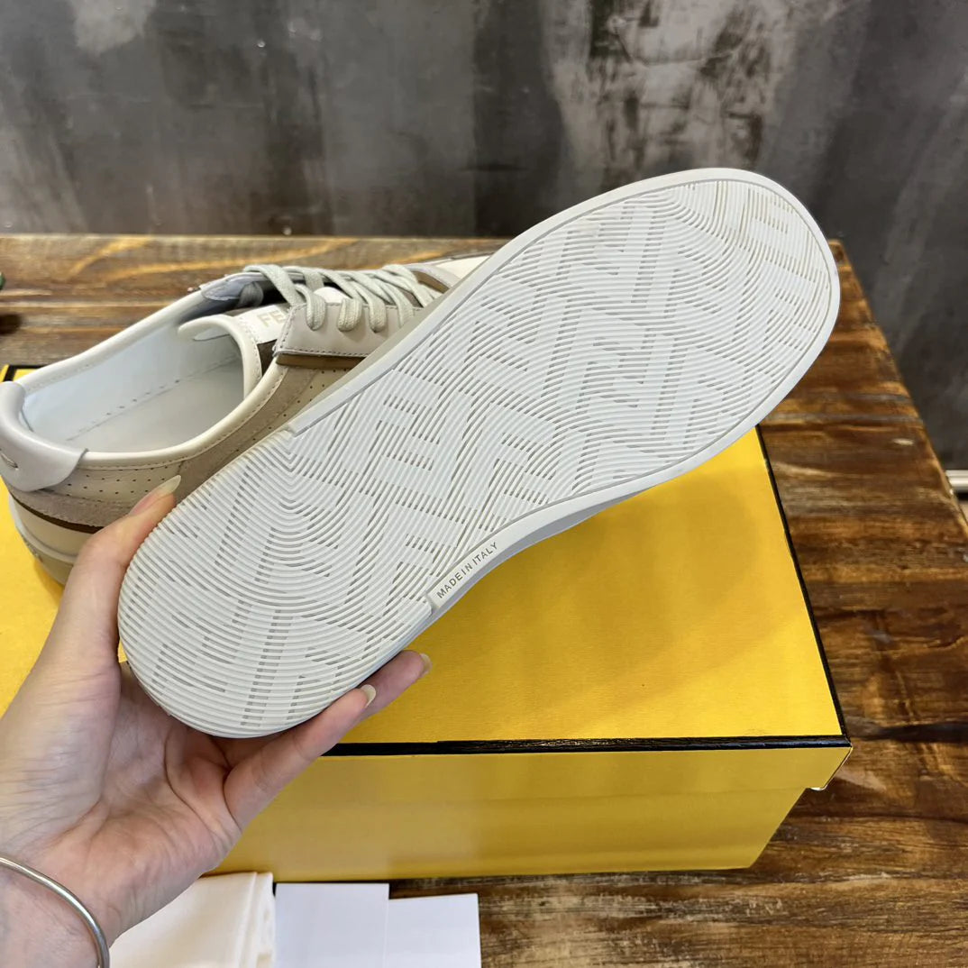 FENDI SNEAKER