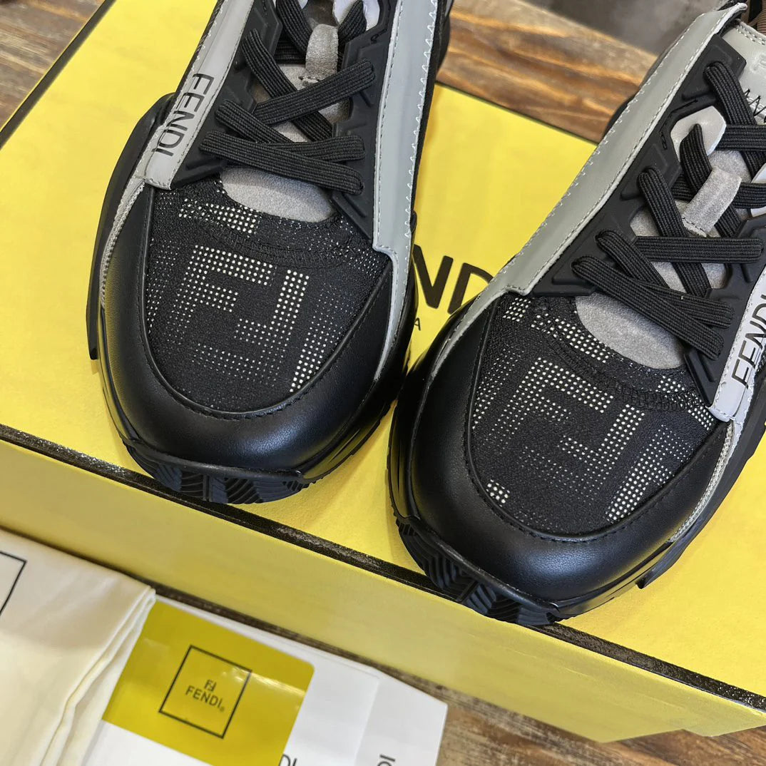 FENDI SNEAKER