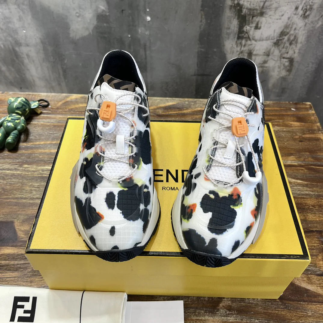 FENDI SNEAKER